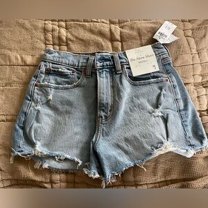 Abercrombie women’s shorts